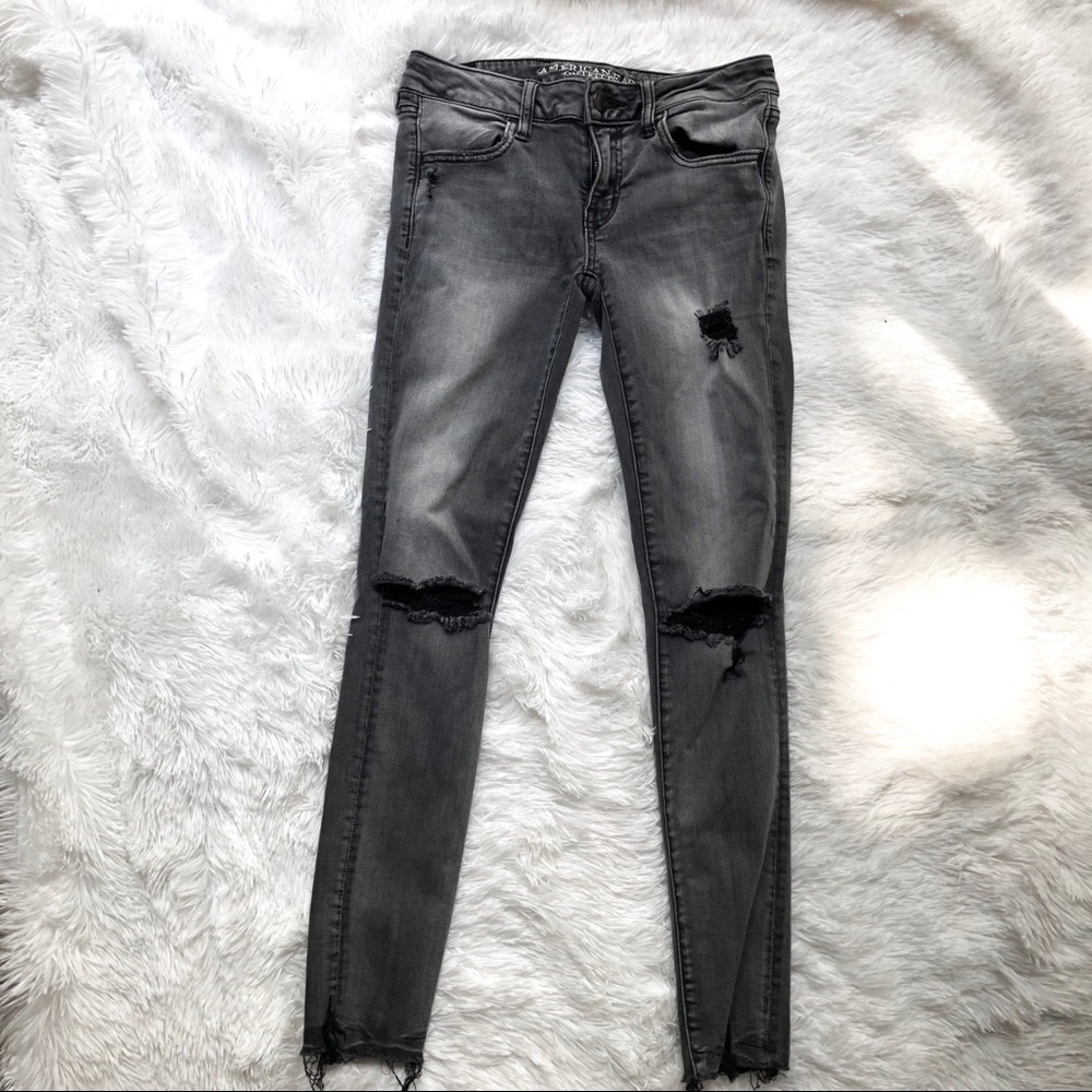 GREY AND BLACK -MID RISE SKINNY JEANS - RIPPED